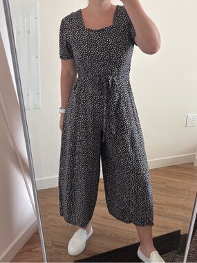 Crazy 4 U Women's Black Floral Square-Neck Jumpsuit cropped wide leg medium